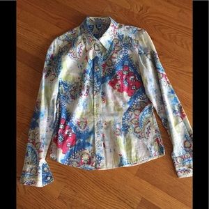 Women’s dress shirt